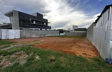 Imagem: O apartamento possui 1 Dormitório, 1 Banheiro, 416m² de Área