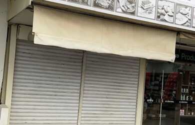 Imagem: O depósito possui 5 Vagas na garagem e 110m² de Área e está