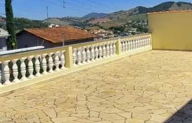 Imagem 7: Casa mobiliada para venda com 480 m² em São Lourenço - MG