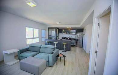 Imagem: O apartamento possui 1 Dormitório, 2 Banheiros, 1 Vaga na garagem