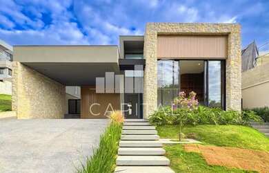 Imagem: A casa em condomínio possui 3 Dormitórios, 4 Banheiros, 2