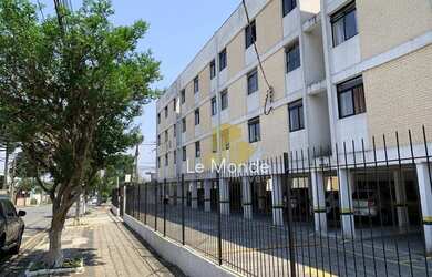 Imagem: O apartamento possui 3 Dormitórios, 1 Banheiro, 1 Vaga na garagem