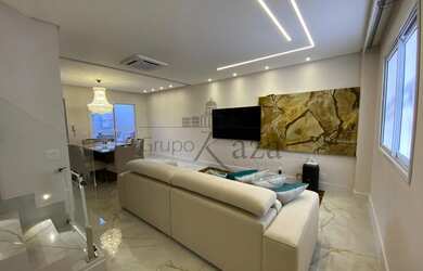 Imagem: A casa em condomínio possui 3 Dormitórios, 3 Banheiros, 2