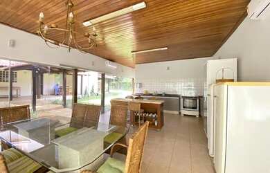 Imagem 9: Casa para venda condomínio fechado chácara alto da Boa Vista 3 suítes Go 020 Senador Cane