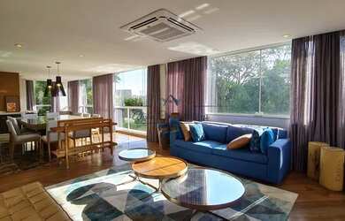 Imagem: A casa em condomínio para alugar possui 5 Dormitórios, 5 Banheiros