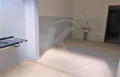 Imagem: A casa possui 3 Dormitórios, 4 Banheiros, 3 Vagas na garagem