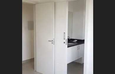 Imagem 5: Alugo apto no condomínio Vivenda das Palmeiras. Av. Farquar 3.500