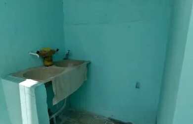 Imagem: A casa possui 2 Dormitórios, 1 Banheiro, 10m² de Área e