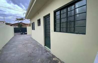 Imagem 3: Casa de frente e fundo na região de Barão Geraldo