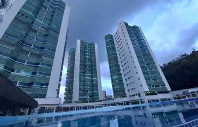 Imagem 3: Aluga temporada apartamento pé na areia com piscina borda infinita