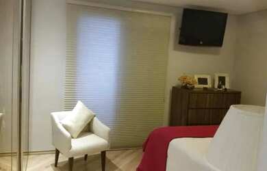 Imagem: O apartamento possui 1 Dormitório, 2 Banheiros, 2 Vagas na