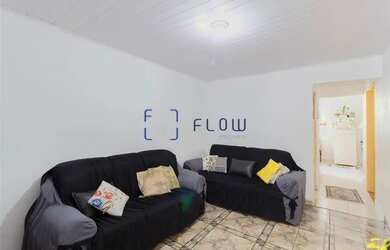 Imagem: A casa possui 4 Dormitórios, 3 Banheiros, 1 Vaga na garagem