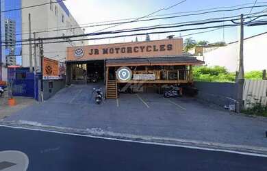 Imagem: O depósito possui 5 Vagas na garagem, 455m² de Área e está