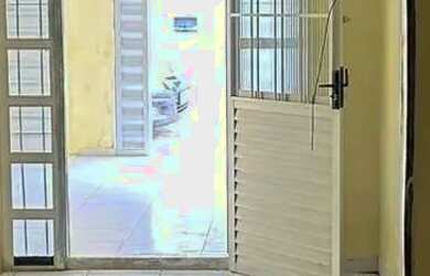 Imagem 4: Casa pra vender. 165m² de Área, 2 Vagas na garageme3 Dormitórios