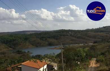 Imagem: O terreno possui 2.754m² de Área e está localizado em Alexânia