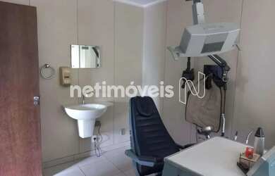 Imagem: O depósito possui 46m² de Área e está localizado em Santo