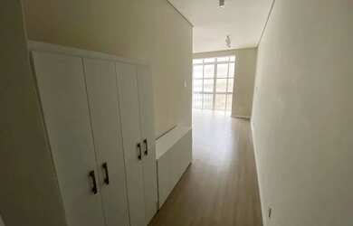 Imagem: O apartamento possui 2 Dormitórios, 1 Banheiro, 40m² de Área