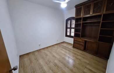 Imagem 6: Imóvel para aluguel possui 500 metros quadrados com 5 quartos