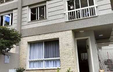 Imagem: A casa em condomínio possui 4 Dormitórios, 4 Banheiros, 2