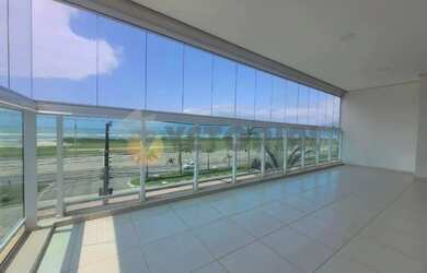 Imagem: O apartamento possui 3 Dormitórios, 1 Banheiro, 2 Vagas na