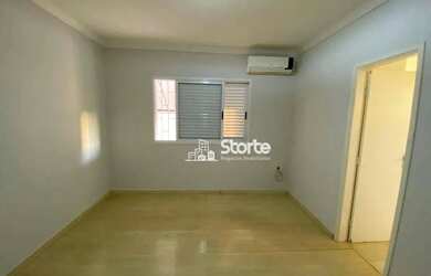 Imagem 8: Casa estilo sobrado com 4 dormitórios à venda, 266m² por R$ 950.000...