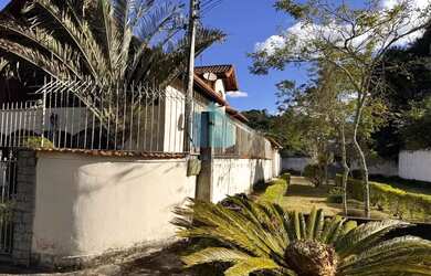 Imagem 2: Casa para Venda em Nova Friburgo, Vila Guarani, 6 dormitórios, 2 suítes,...