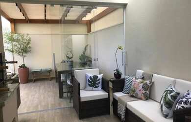 Imagem: A casa em condomínio possui 3 Dormitórios, 3 Banheiros, 4