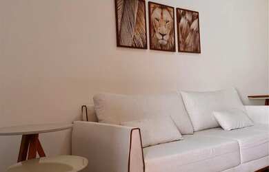 Imagem: A casa possui 3 Dormitórios, 2 Banheiros e está localizado