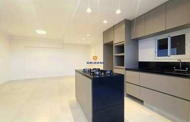 Imagem: O apartamento possui 2 Dormitórios, 3 Banheiros, 2 Vagas na