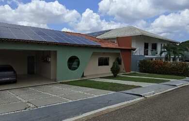 Imagem 4: Casa térrea de alto padrão no Condomínio Mediterrâneo - 3 suítes, piscina e energia solar