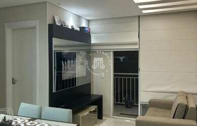 Imagem: O apartamento possui 2 Dormitórios, 2 Banheiros, 1 Vaga na