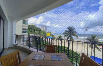 Imagem: O apartamento possui 4 Dormitórios, 5 Banheiros, 2 Vagas na