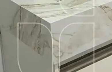 Imagem: A casa possui 2 Dormitórios, 1 Banheiro, 2 Vagas na garagem