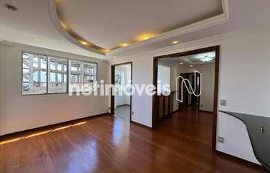 Imagem: O apartamento possui 4 Dormitórios, 3 Banheiros, 2 Vagas na