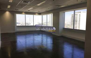 Imagem 7: Edificio West Towers. Ar-condicionado, 103m² de Áreae4 Vagas na garagem