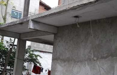 Imagem: A casa possui 4 Dormitórios, 4 Banheiros, 1 Vaga na garagem