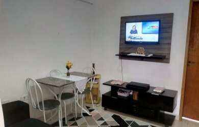 Imagem: O apartamento possui 1 Dormitório, 1 Banheiro, 1 Vaga na garagem