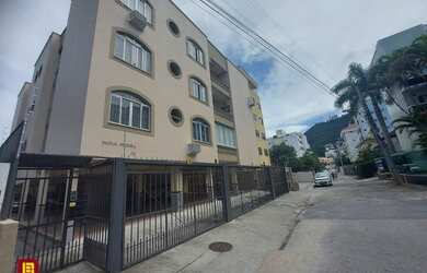 Imagem: O apartamento possui 1 Dormitório, 1 Banheiro, 39m² de Área