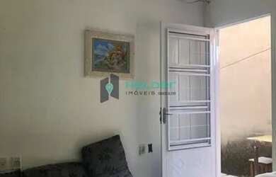 Imagem: A casa possui 2 Dormitórios, 1 Banheiro, 120m² de Área e