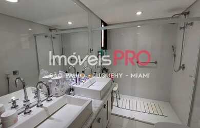 Imagem 15: Apartamento Especial - Moema Fora de Rota - 251m2 - Excelente Oportunidade