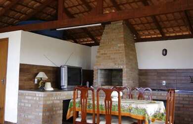 Imagem 15: Casa pra viver feliz. Piscina, Churrasqueira, Área de serviçoe243m²...