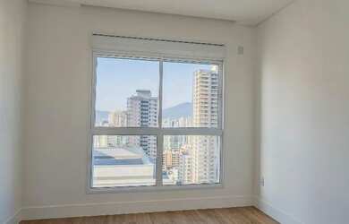 Imagem 10: Lindo Apartamento Frente Avenida Nereu Ramos 2ª Quadra do MAR Novo Meia...