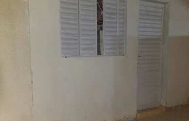 Imagem: O quarto para alugar possui Imóvel mobiliado e está localizado