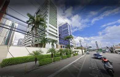 Imagem: O apartamento possui 3 Dormitórios, 1 Banheiro, 2 Vagas na