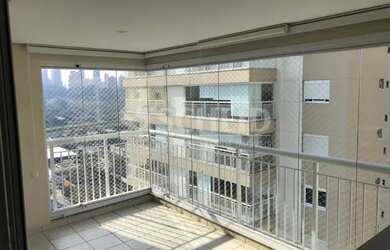 Imagem: O apartamento possui 2 Dormitórios, 2 Banheiros, 2 Vagas na