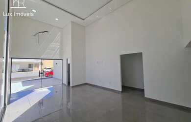 Imagem: A casa em condomínio possui 3 Dormitórios, 4 Banheiros, 4