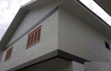 Imagem: A casa em condomínio possui 3 Dormitórios, 3 Banheiros, 4