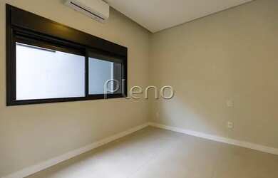 Imagem 9: Venda Casa com 310,00 metroQuadrado, 5 dormitório s , 2 vaga s . Swiss...