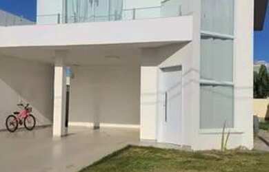 Imagem: A casa em condomínio possui 3 Dormitórios, 3 Banheiros, 4