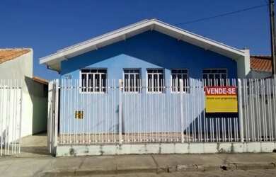 Imagem: A casa possui 1 Dormitório, 2 Banheiros, 178m² de Área e